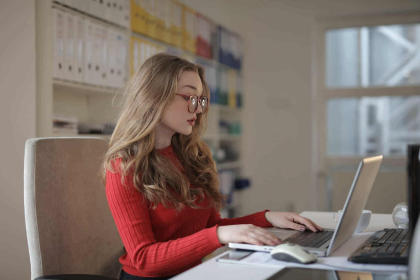 Cash Flow Command: 6 Smart Tools (and 1 Design Trick) That Keep Your Business Liquid